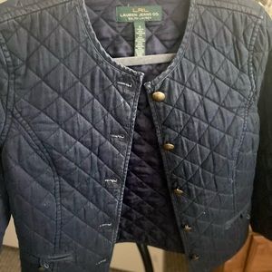 Ralph Lauren Jean jacket featuring a boxy fit with stunning brass buttons.